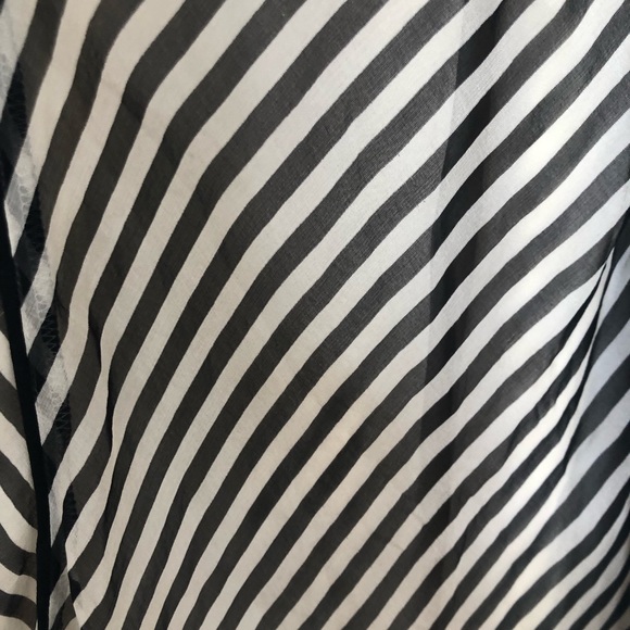 ☀️🦓 Catherine Malandrino silk skirt - Picture 3 of 7